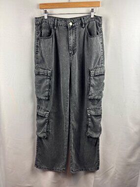 Women’s Yozy Large Grey Cargo Jean Style Pants